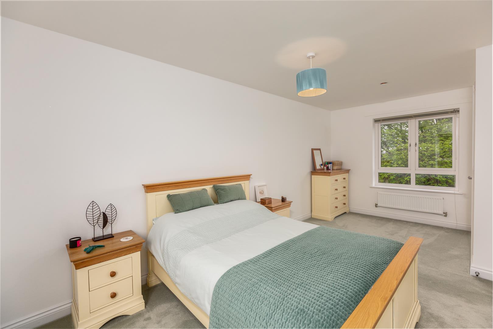 Maes Gwdig, Burry Port, SA16 0TG